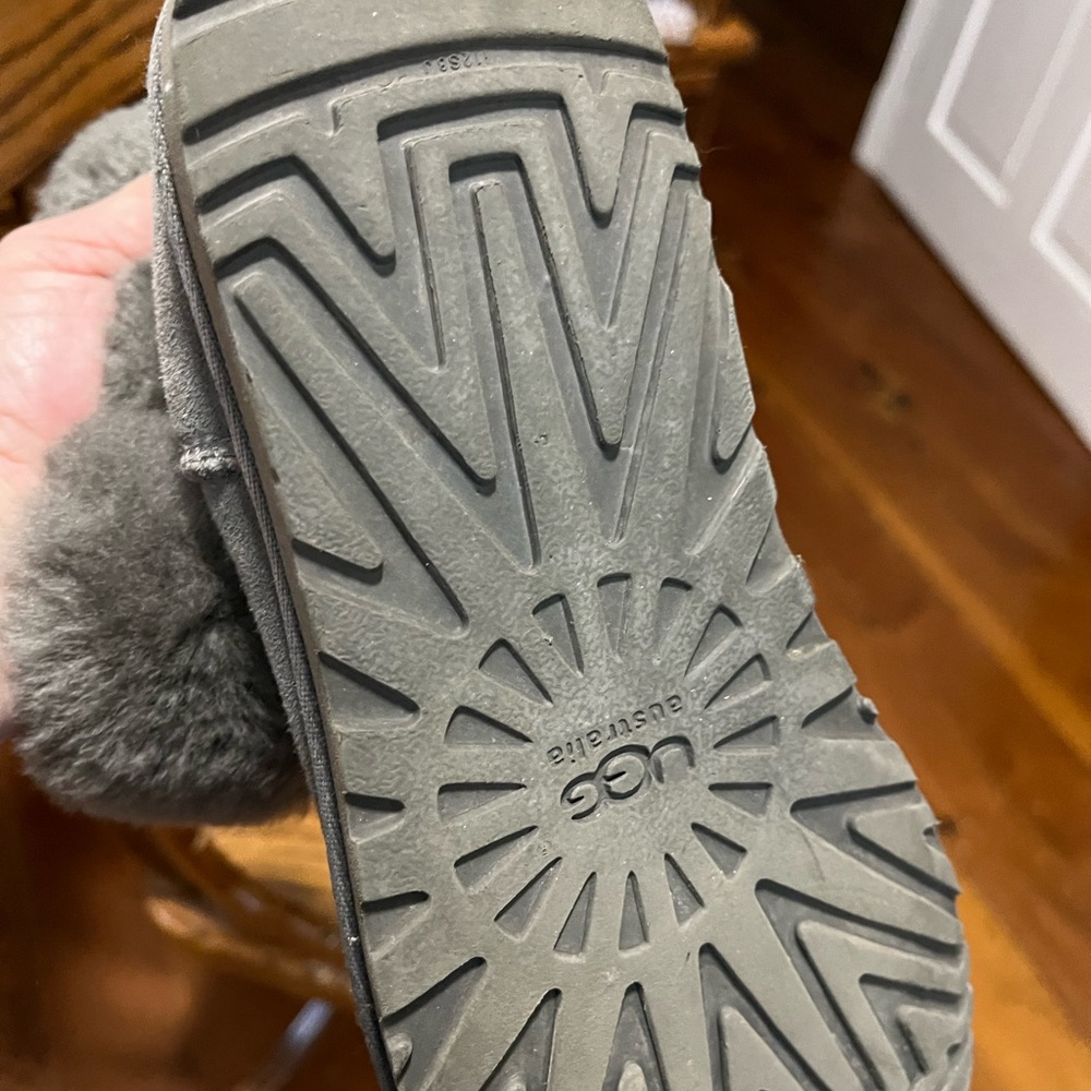 UGG Australia Boot Women Size 9 - Picture 3 of 4